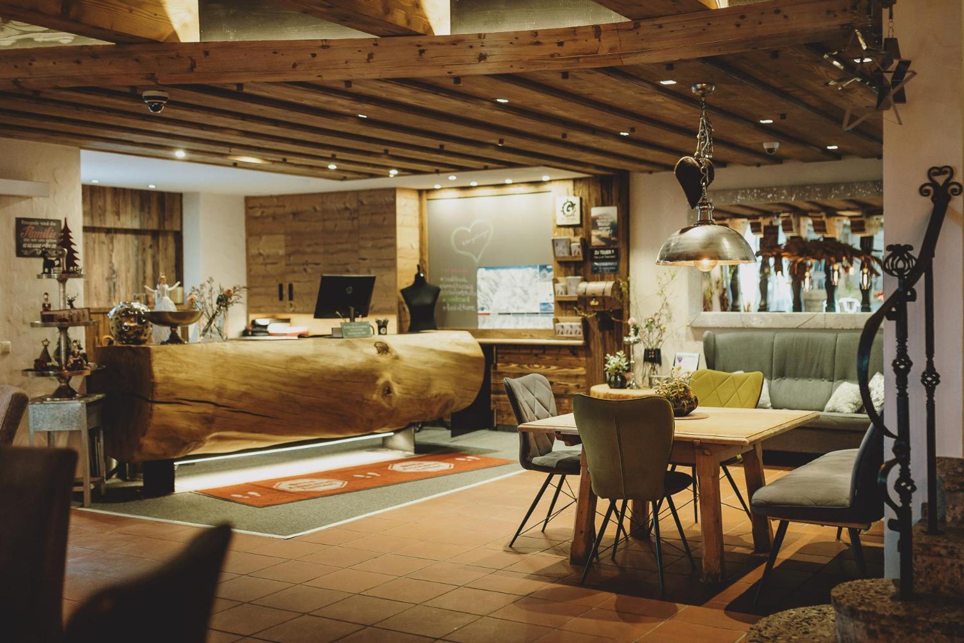 Der Gollinger Hotel Saalbach-Hinterglemm Exterior photo